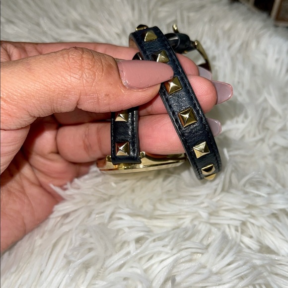 MICHAEL KORS RUNWAY LEATHER DOUBLE WRAP STUD WATCH - Picture 4 of 11